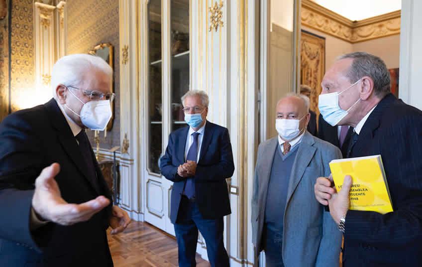 Mattarella celebra i costituenti calabresi